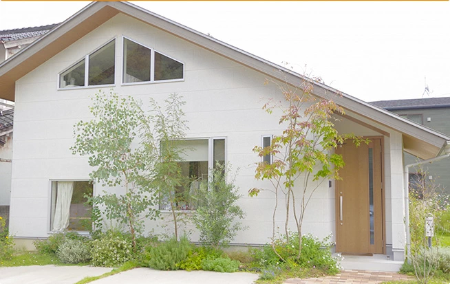 施工事例：庭の様子